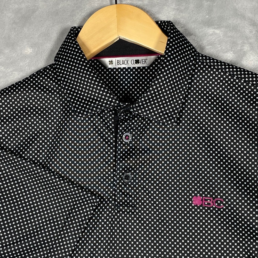 Black Clover Live Lucky Mens Black White Geometric Golf Polo Shirt Size M 4521BC